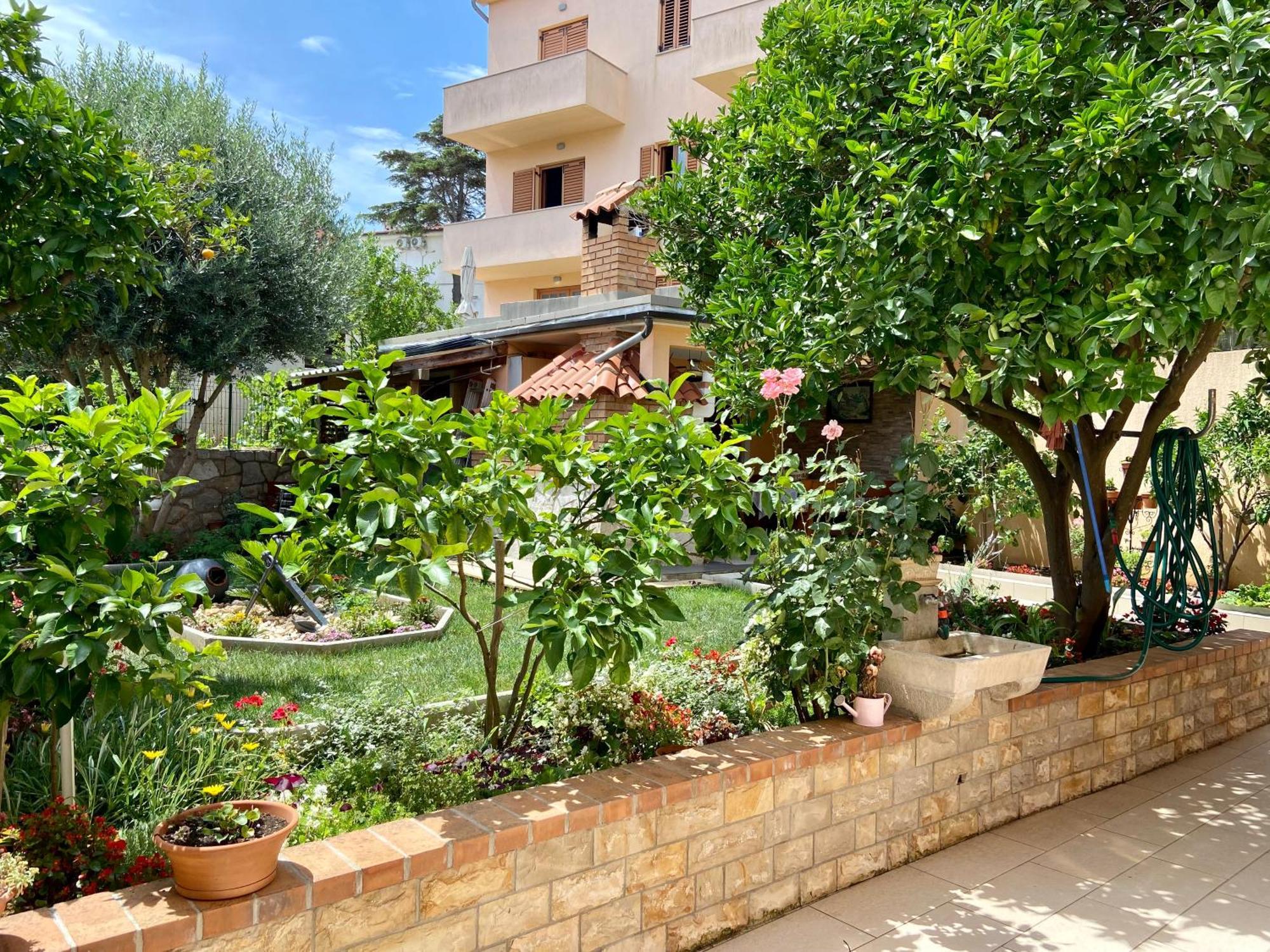 Apartments Leila Mali Lošinj Exterior foto
