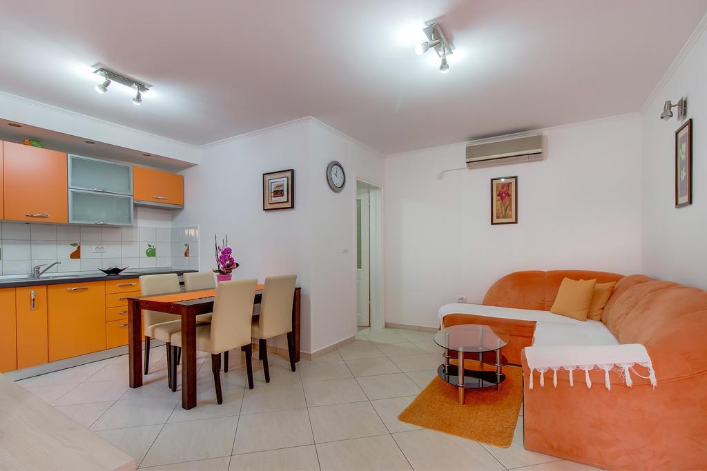 Apartments Leila Mali Lošinj Exterior foto