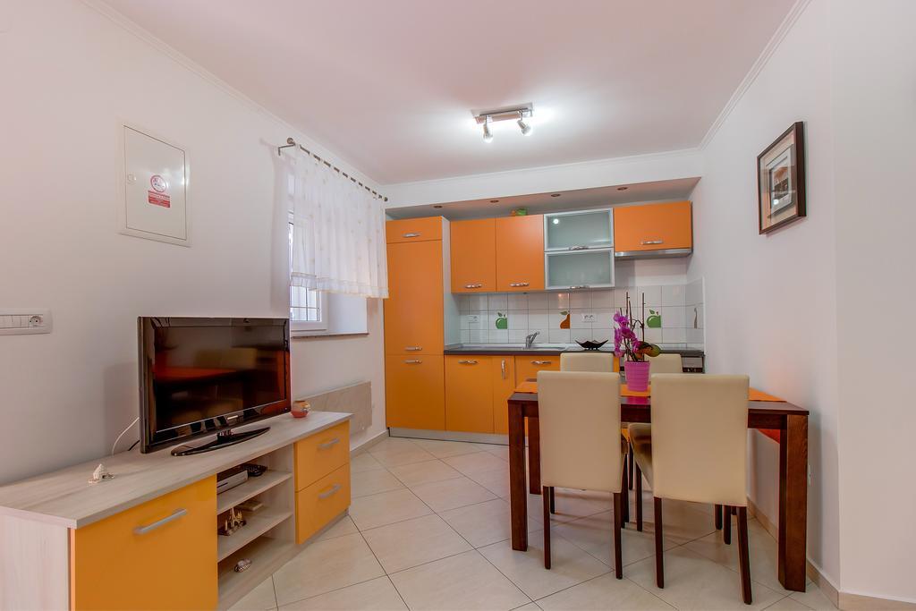 Apartments Leila Mali Lošinj Exterior foto